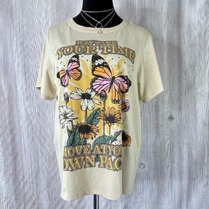 Zoe + Liv Butterfly & Sunflower Graphic Tee - Size XL - Cream/Tan